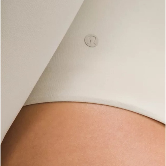 LULULEMON NULU SQUARE NECK LONG SLEEVE BODYSUIT NWT - Picture 3 of 9